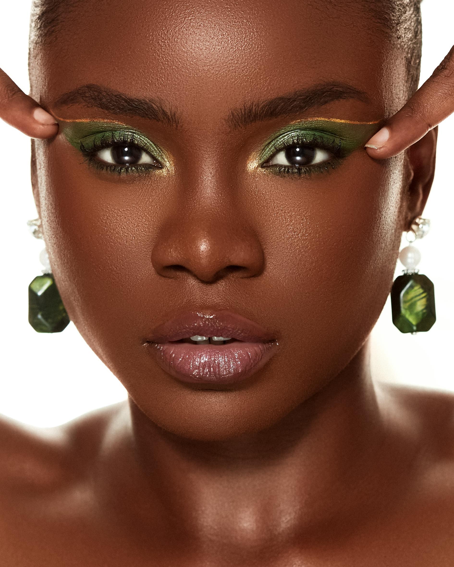 Ciel Divonne Anastasia Beverly Hills Prism Eyeshadow Palette